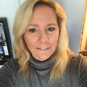 Meet your Posher, Tina